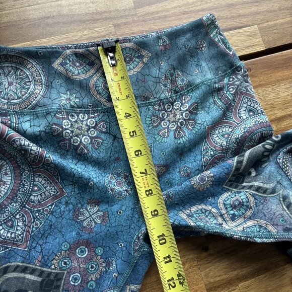 Evolution and Creation Yoga Leggings Size M Boho Hippie Floral Elephant Nature - Picture 14 of 16